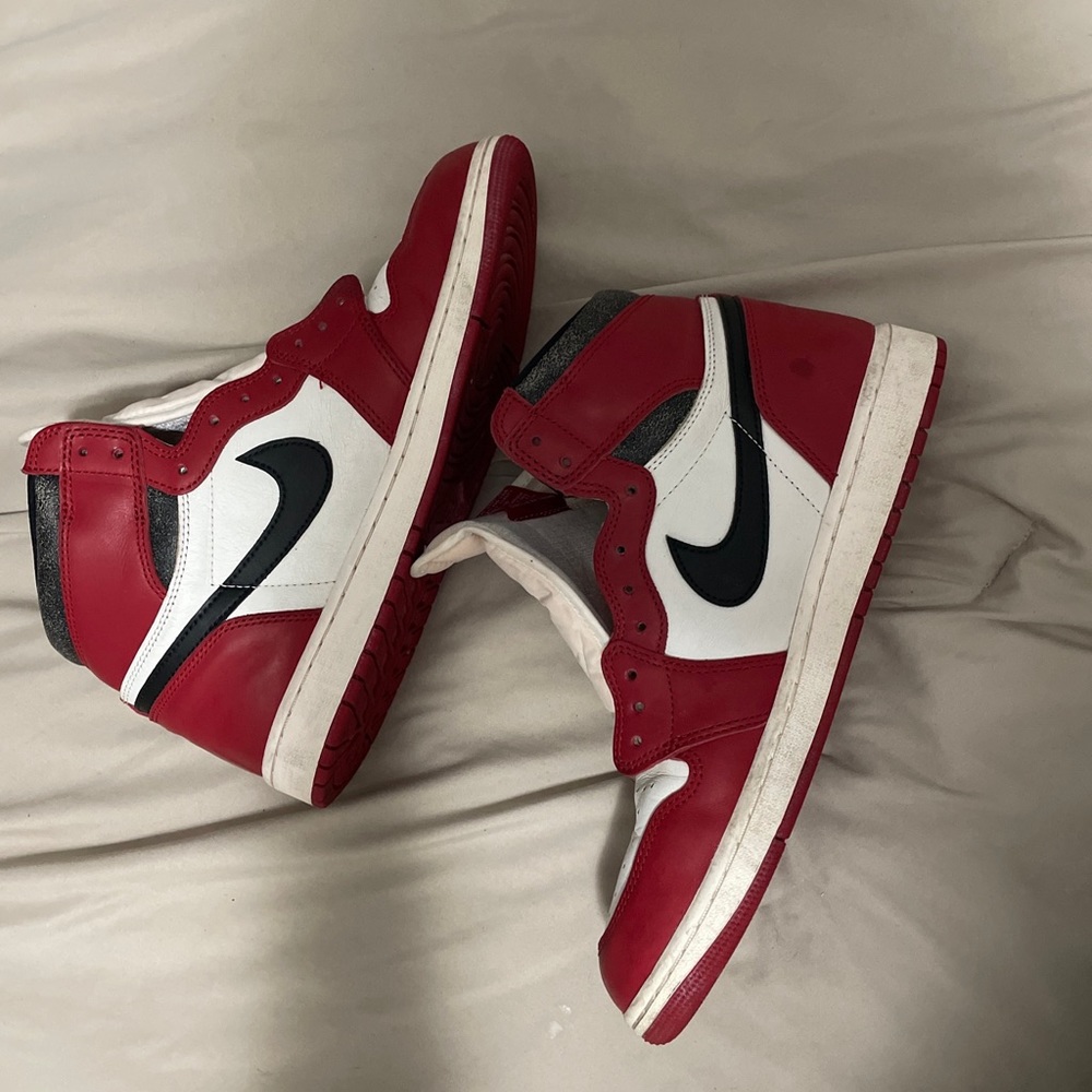 Authentic Jordan 1 Chicago